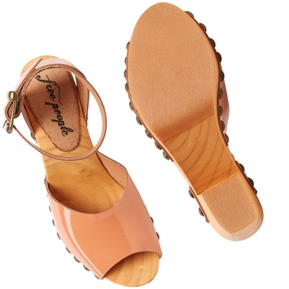 new Free People ❤︎ Pasadena Patent Leather Ankle Strap Clogs ❤︎ Rose Pink - Picture 11 of 17